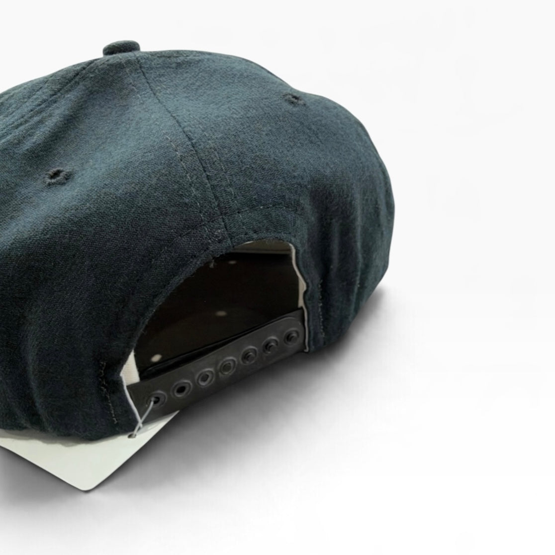 VINTAGE NEW ERA / DEADSTOCK