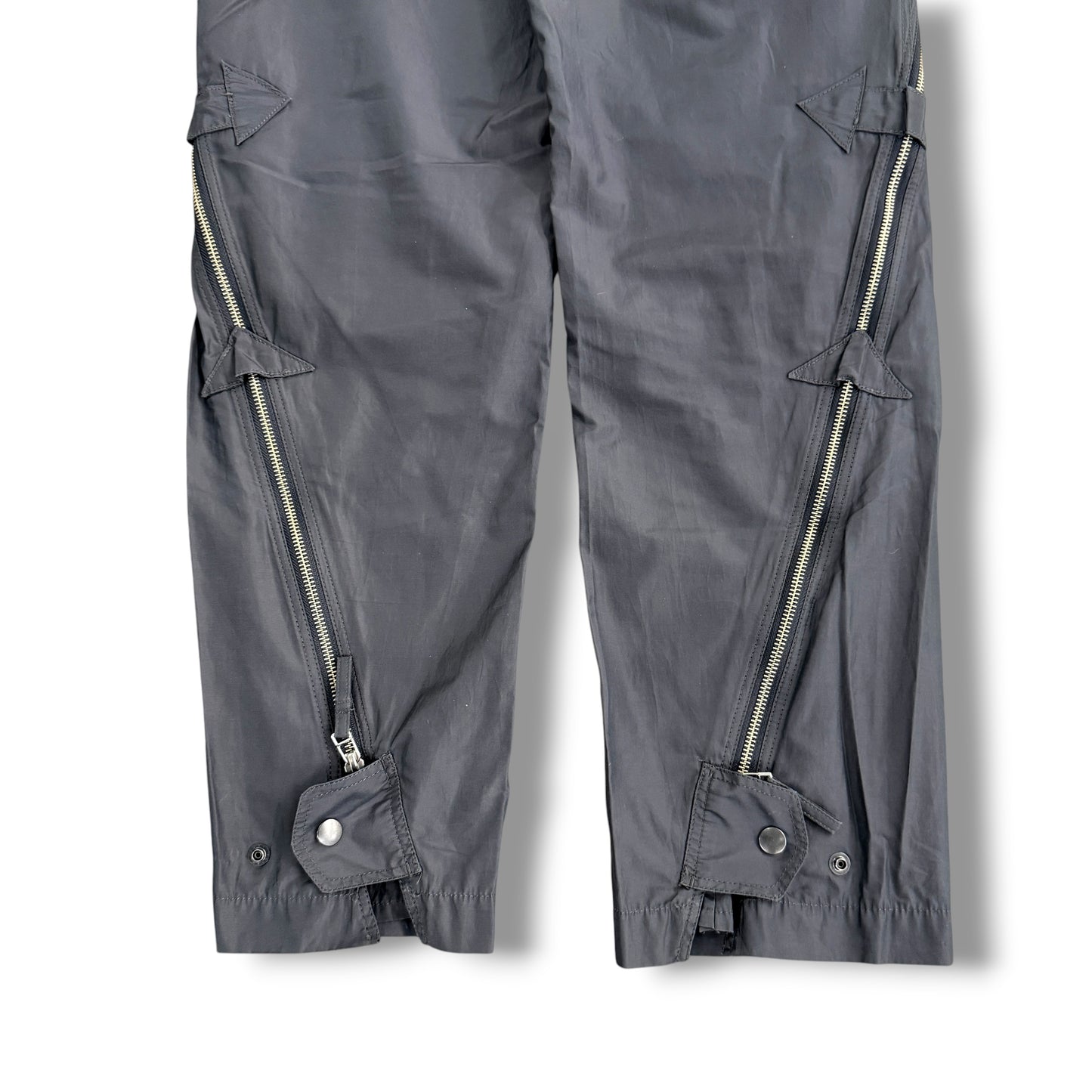 ISSEY MIYAKE / ROUND ZIP PANTS