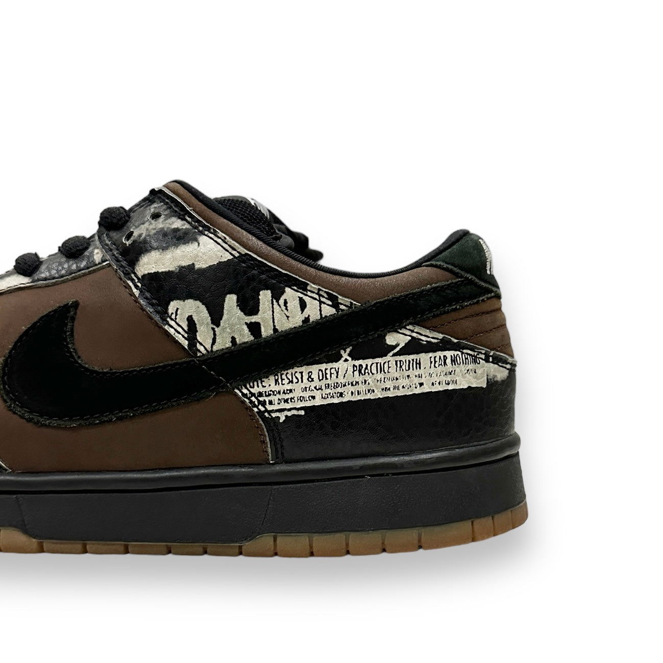 CONCEPT SHOP WTS -ARCHIVES & SNEAKERS- / NIKE SB DUNK LOW ZOOYORK