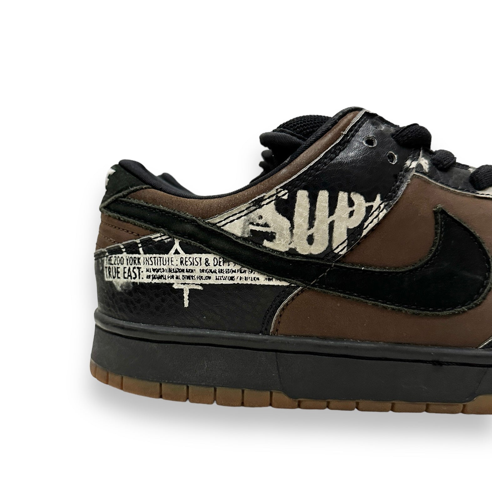 CONCEPT SHOP WTS -ARCHIVES & SNEAKERS- / NIKE SB DUNK LOW ZOOYORK